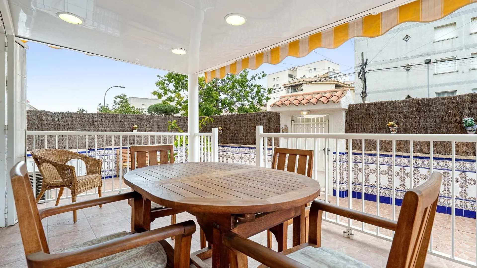 Hauzify I Casa Ribera Villa Cunit